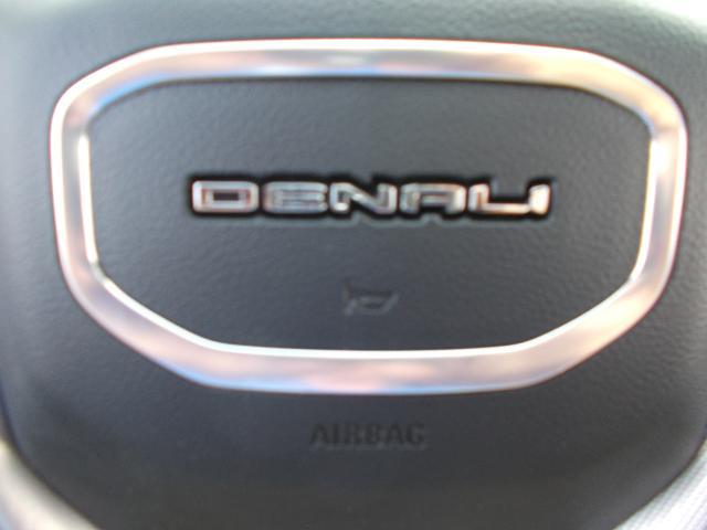 2025 GMC Sierra 1500 Vehicle Photo in LOWELL, MA 01852-4336