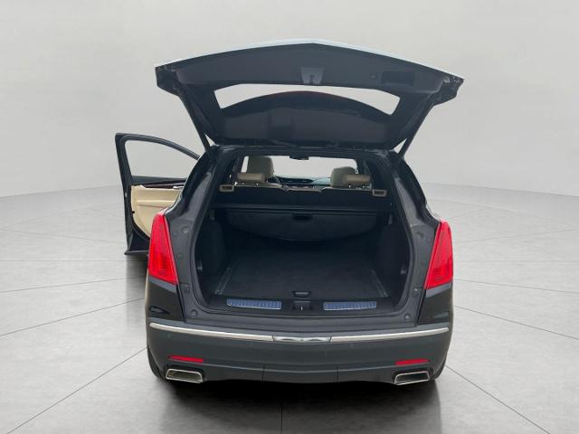 2017 Cadillac XT5 Vehicle Photo in Kaukauna, WI 54130
