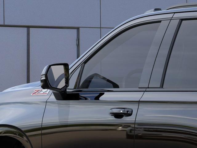 2025 Chevrolet Tahoe Vehicle Photo in KANSAS CITY, MO 64114-4502