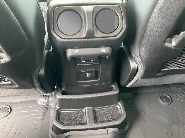 2025 Jeep Wrangler Vehicle Photo in Kaukauna, WI 54130