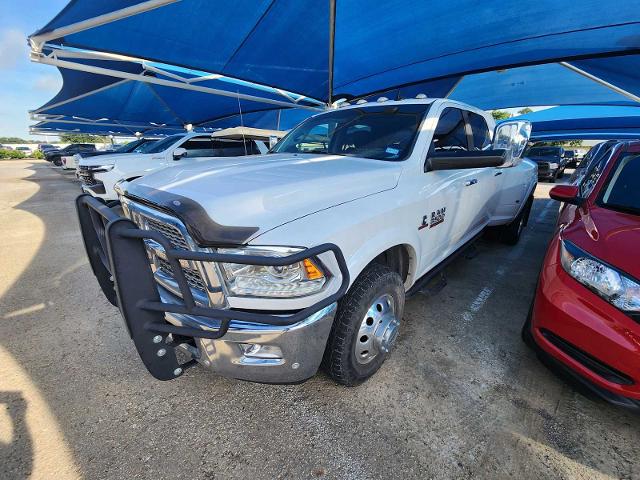 2017 Ram 3500 Vehicle Photo in DENTON, TX 76210-9321