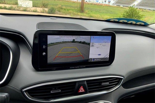 2022 Hyundai Santa Fe Vehicle Photo in TOPEKA, KS 66609-0000