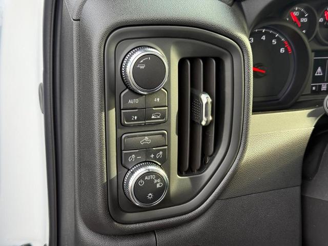 2026 GMC Sierra 1500 Vehicle Photo in COLUMBIA, MO 65203-3903