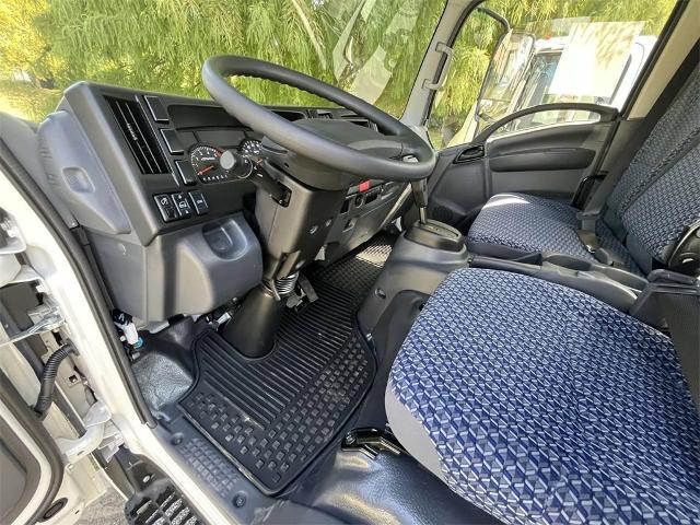 2025 Chevrolet Low Cab Forward 4500 Vehicle Photo in ALCOA, TN 37701-3235