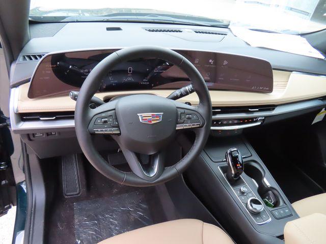 2025 Cadillac XT4 Vehicle Photo in DELRAY BEACH, FL 33483-3294