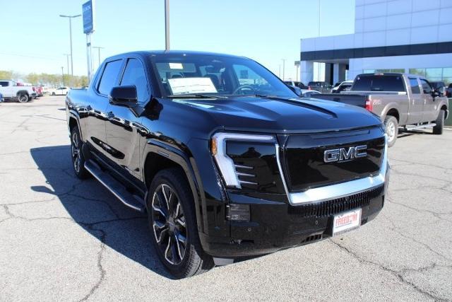 2025 GMC Sierra EV Vehicle Photo in Greenville, TX 75402