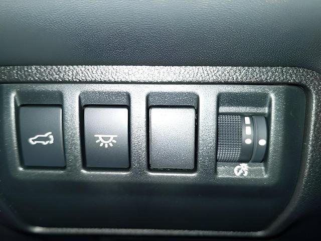 2025 Subaru Ascent Vehicle Photo in Green Bay, WI 54304