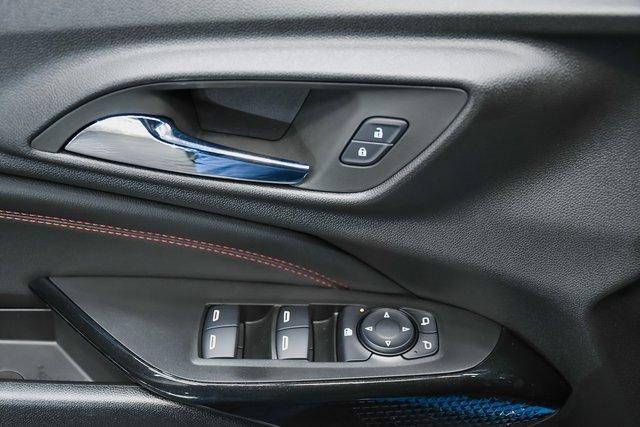 2025 Chevrolet Trax Vehicle Photo in EVERETT, WA 98203-5662