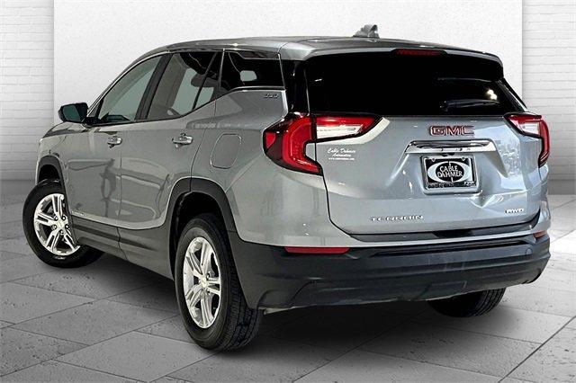 2023 GMC Terrain Vehicle Photo in TOPEKA, KS 66609-0000