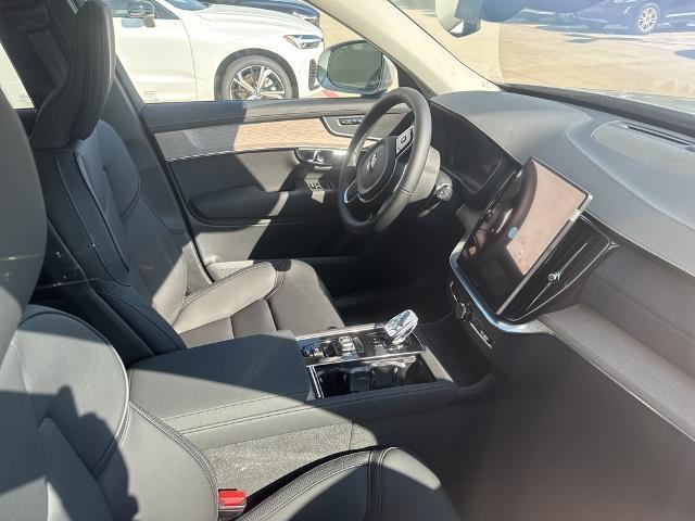 2025 Volvo XC90 Vehicle Photo in Grapevine, TX 76051