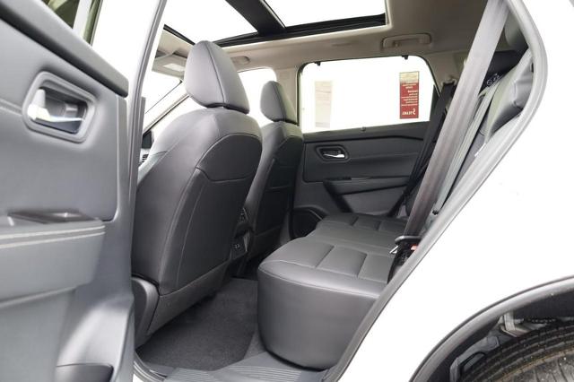 2025 Nissan Rogue Vehicle Photo in Ballwin, MO 63011