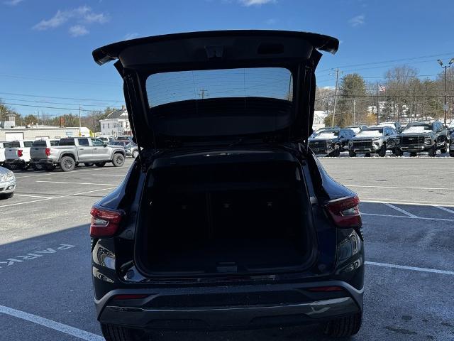 2025 Chevrolet Trax Vehicle Photo in GARDNER, MA 01440-3110