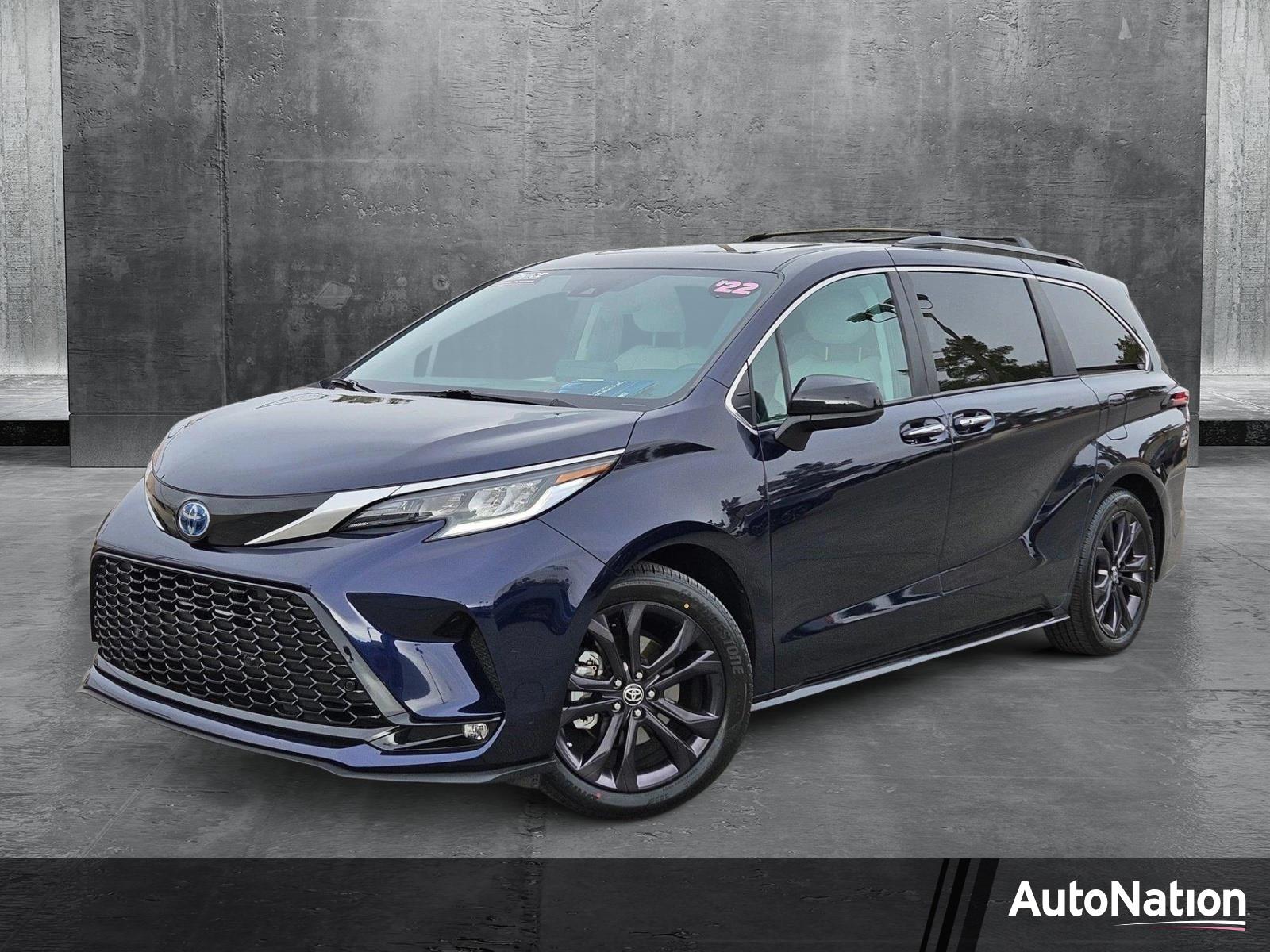 2022 Toyota Sienna Vehicle Photo in Las Vegas, NV 89149