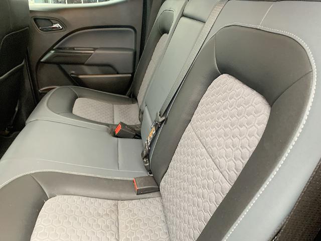 2015 Chevrolet Colorado Vehicle Photo in MOON TOWNSHIP, PA 15108-2571