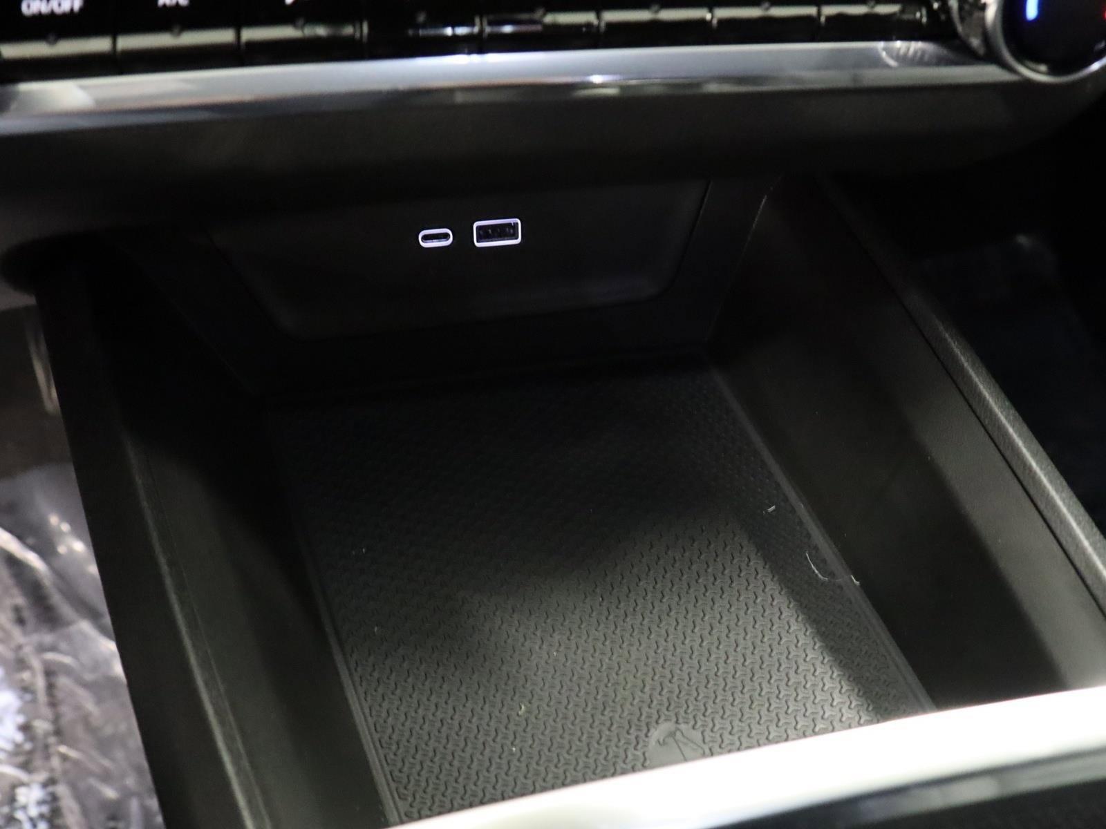 2025 Chevrolet Equinox Vehicle Photo in LOS ANGELES, CA 90007-3794
