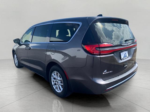2023 Chrysler Pacifica Vehicle Photo in Oshkosh, WI 54904
