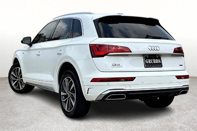 2022 Audi Q5 Vehicle Photo in Houston, TX 77007