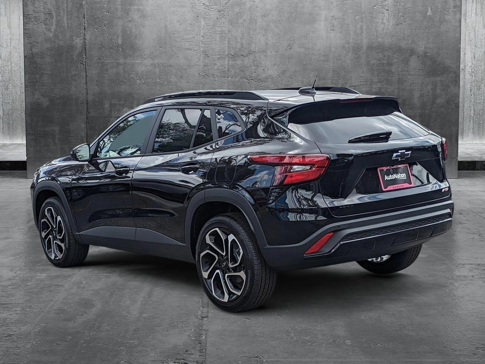 2025 Chevrolet Trax Vehicle Photo in GREENACRES, FL 33463-3207