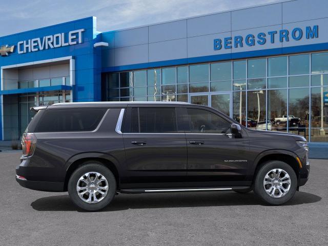 2025 Chevrolet Suburban Vehicle Photo in NEENAH, WI 54956-2243