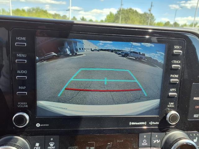 2021 Toyota Highlander Vehicle Photo in HENDERSON, NC 27536-2966