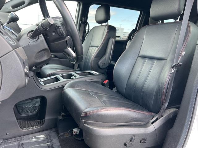 2018 Dodge Grand Caravan Vehicle Photo in GREEN BAY, WI 54304-5303