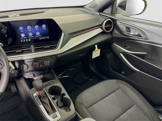 2025 Chevrolet Trax Vehicle Photo in PUYALLUP, WA 98371-4149