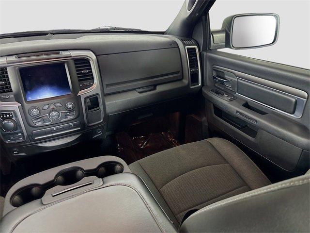 2021 Ram 1500 Classic Vehicle Photo in PUYALLUP, WA 98371-4149