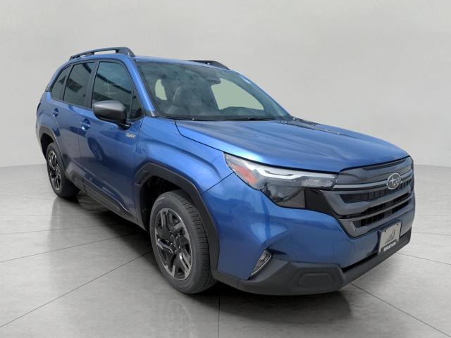 2025 Subaru Forester Vehicle Photo in Green Bay, WI 54304