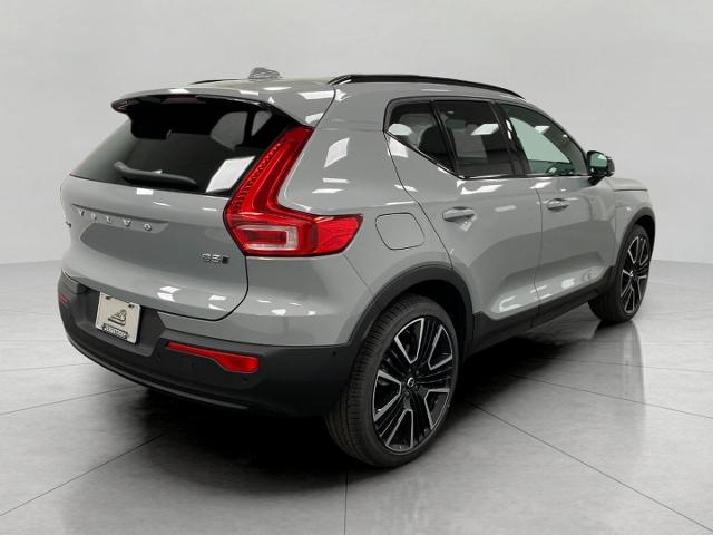 2025 Volvo XC40 Vehicle Photo in Appleton, WI 54913