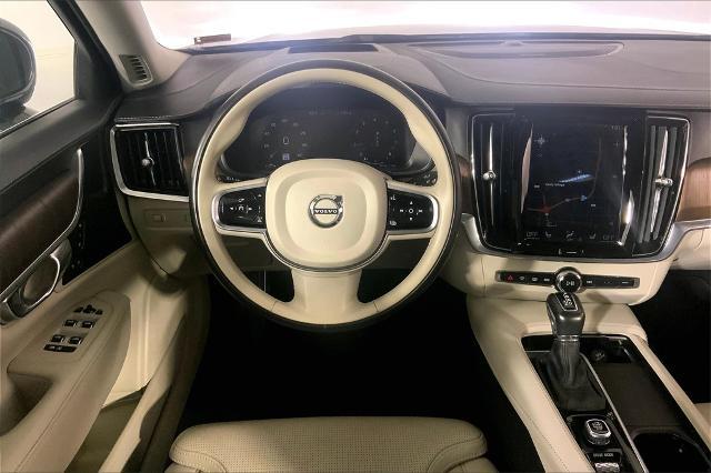 2021 Volvo S90 Vehicle Photo in Lees Summit, MO 64086