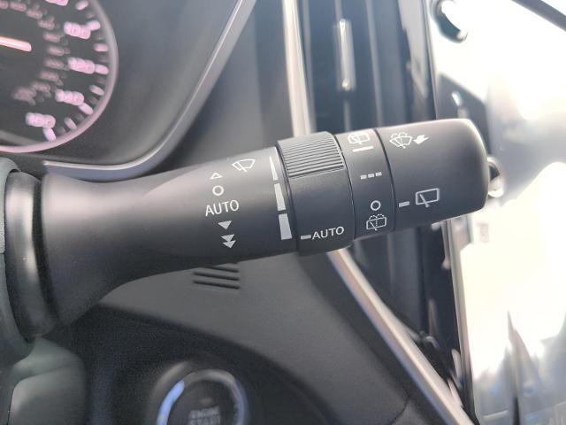 2025 Subaru Ascent Vehicle Photo in Green Bay, WI 54304