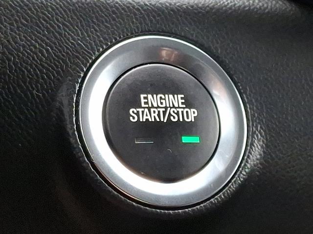2022 GMC Terrain Vehicle Photo in TREVOSE, PA 19053-4984