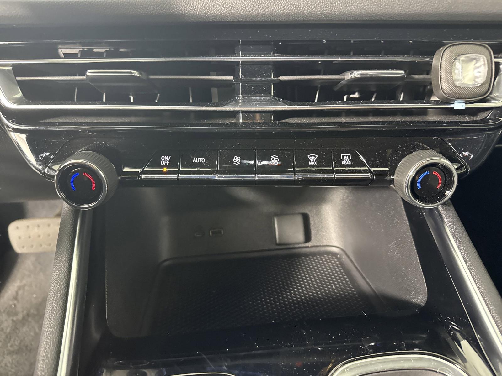 2024 Chevrolet Traverse Vehicle Photo in GEORGETOWN, TX 78626-7508