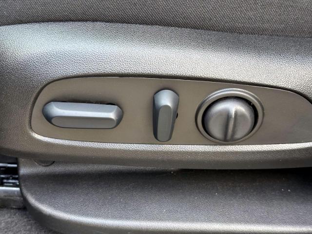 2022 Chevrolet Equinox Vehicle Photo in Roslyn, NY 11576