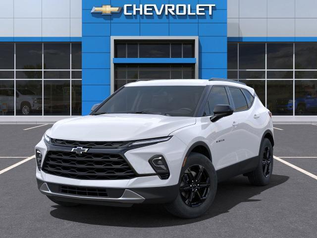 2025 Chevrolet Blazer Vehicle Photo in VALENCIA, CA 91355-1705