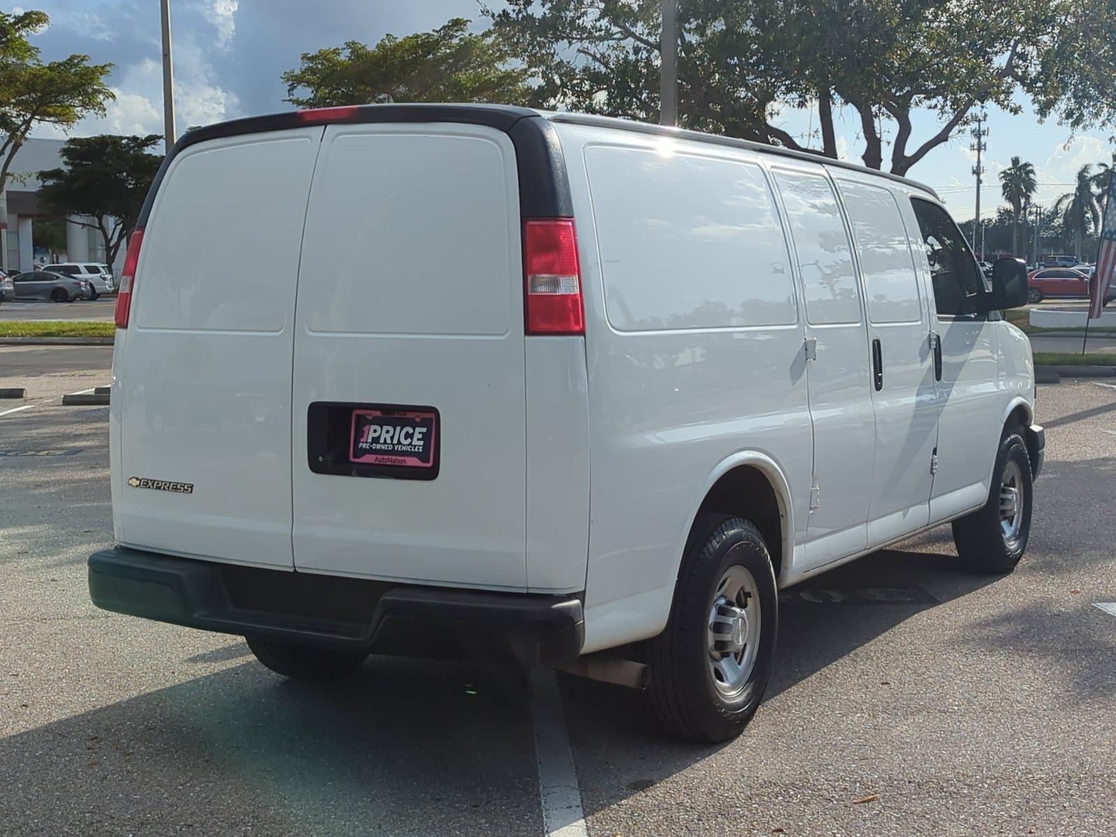 2021 Chevrolet Express Cargo 2500 Vehicle Photo in MIAMI, FL 33172-3015