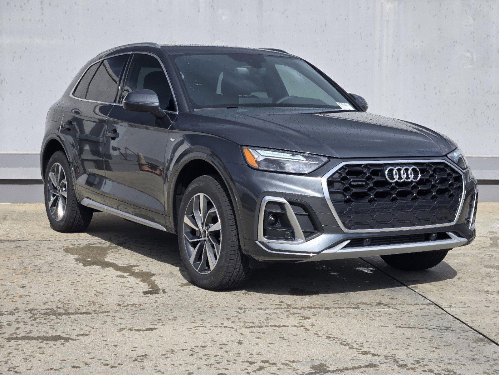 2025 Audi Q5 Vehicle Photo in SUGAR LAND, TX 77478