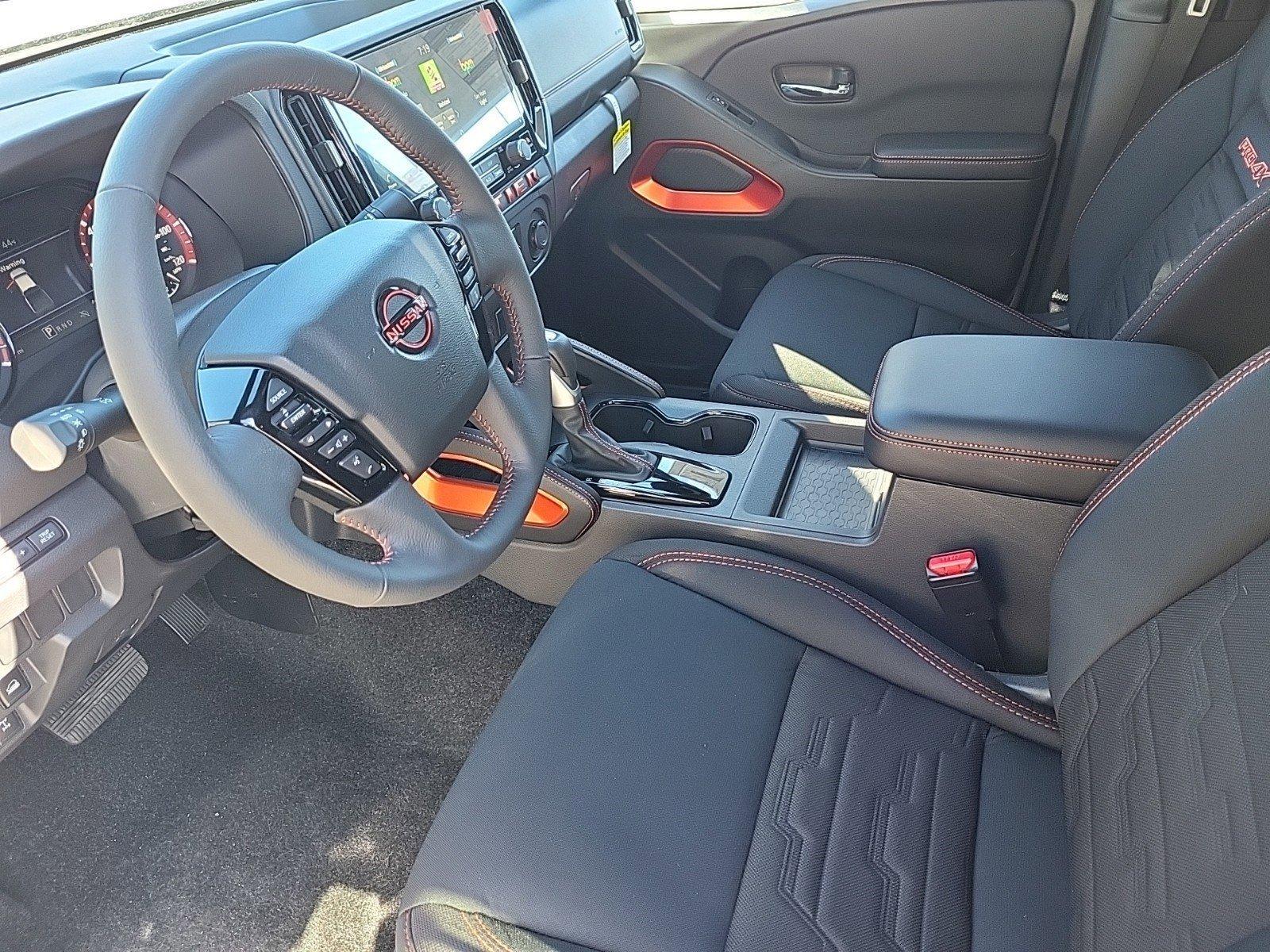 2025 Nissan Frontier Vehicle Photo in Albuquerque, NM 87110