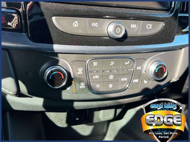 2023 Chevrolet Traverse Vehicle Photo in Roslyn, NY 11576