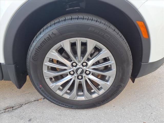 2025 Cadillac XT4 Vehicle Photo in Tampa, FL 33612