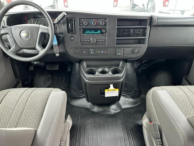 2024 Chevrolet Express Cargo 2500 Vehicle Photo in COLUMBIA, MO 65203-3903