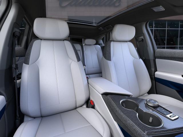 2025 Cadillac OPTIQ Vehicle Photo in KANSAS CITY, MO 64114-4545