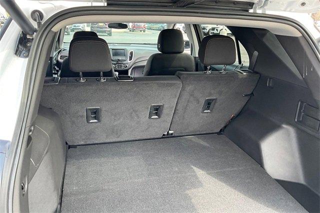 2022 Chevrolet Equinox Vehicle Photo in TOPEKA, KS 66609-0000