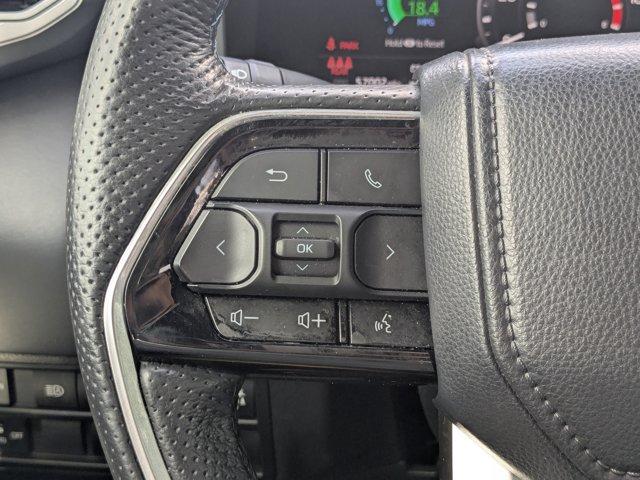 2022 Toyota Tundra 4WD Vehicle Photo in BRUNSWICK, GA 31525-1881