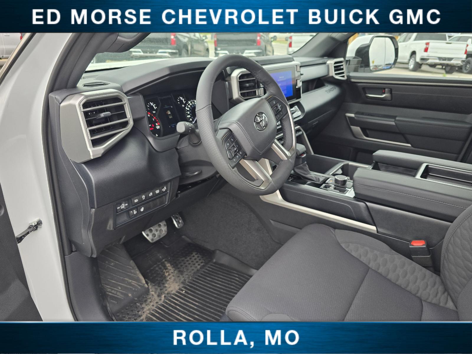2025 Toyota Tundra 4WD Vehicle Photo in Rolla, MO 65401