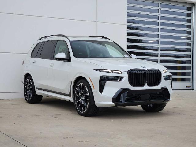 2024 BMW X7 xDrive40i Vehicle Photo in PLANO, TX 75024