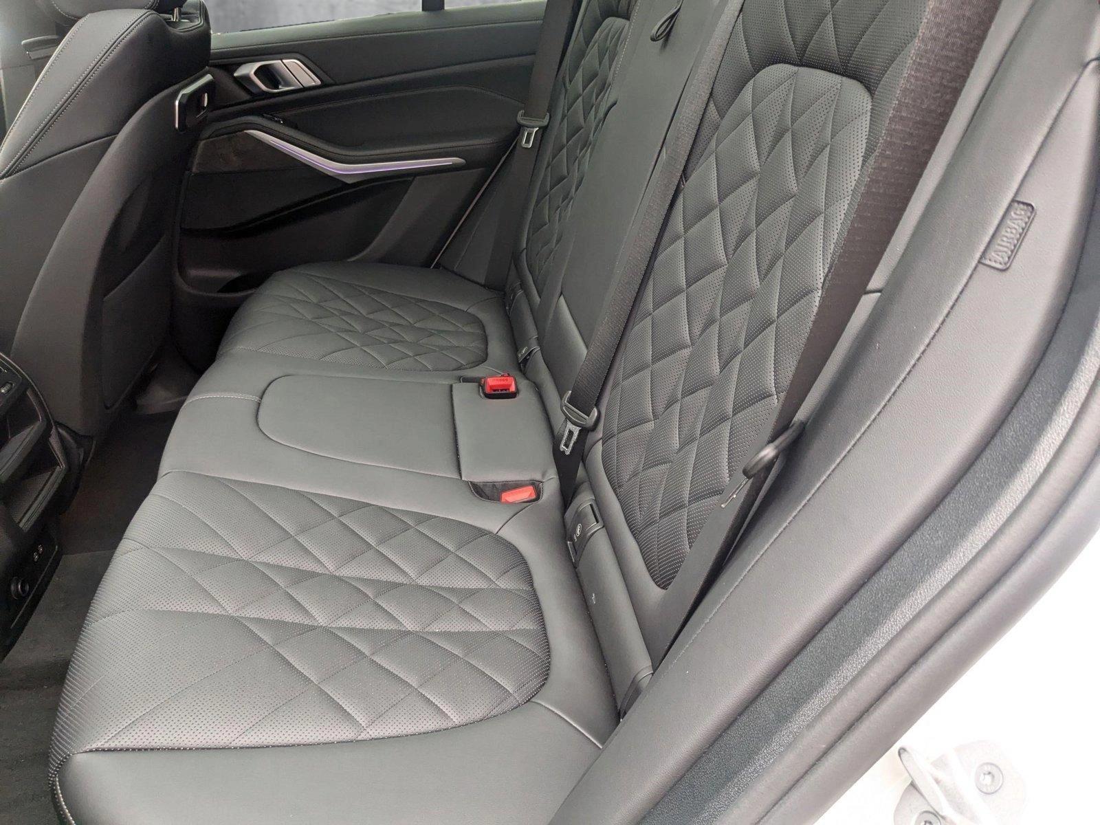 2025 BMW X5 sDrive40i Vehicle Photo in Valencia, CA 91355