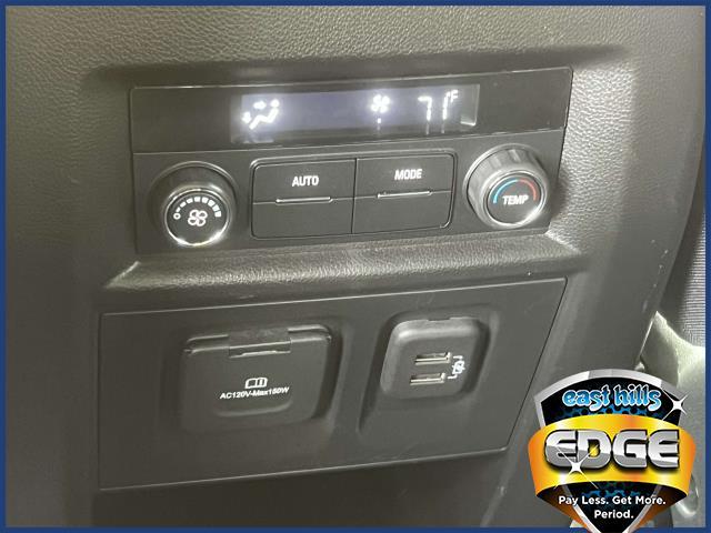 2022 Chevrolet Traverse Vehicle Photo in Roslyn, NY 11576