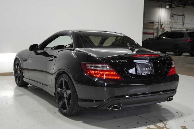 2016 Mercedes-Benz SLK Vehicle Photo in GRAPEVINE, TX 76051