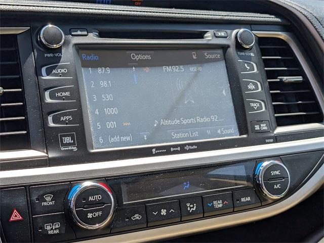 2016 Toyota Highlander Hybrid Vehicle Photo in AURORA, CO 80012-4011